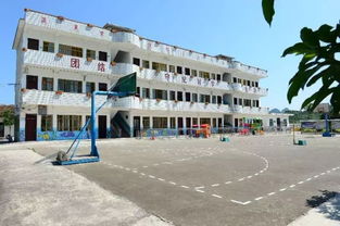 贫困山区能留住老师了,但这些问题还有待解决