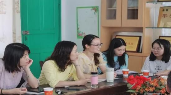 河南省信阳市新县启福小学第三教研协作区开展新上岗教师跟岗培训暨集体备课活动