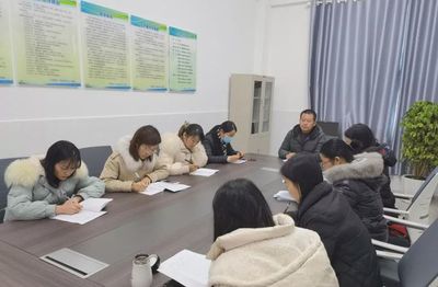 新县启福小学:总结提升 开拓创新